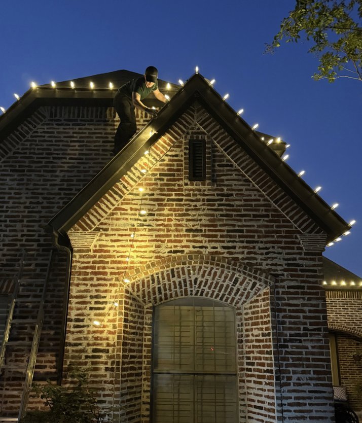 Holiday lighting install by Bright's