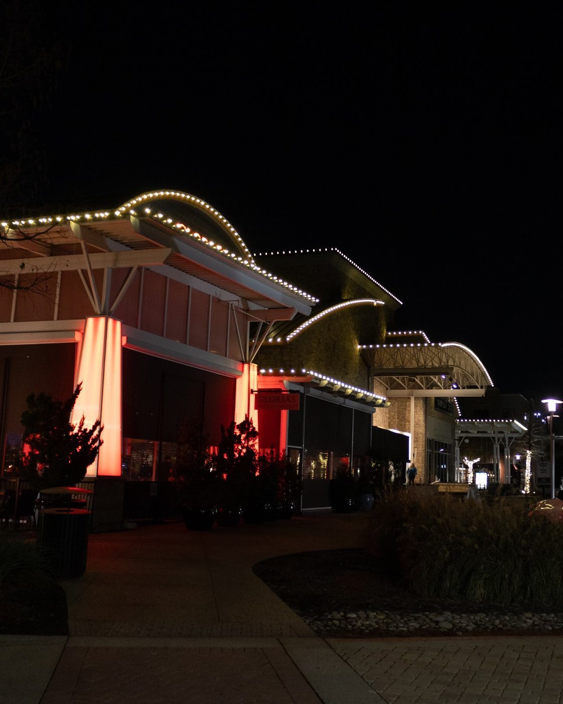 Holiday lighting install by Bright's